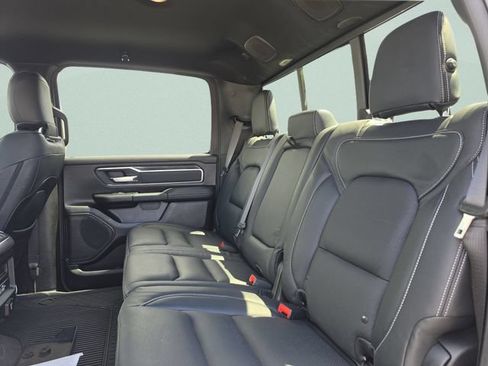 Used 2022 RAM 1500 Big Horn AWD/4WD image 28
