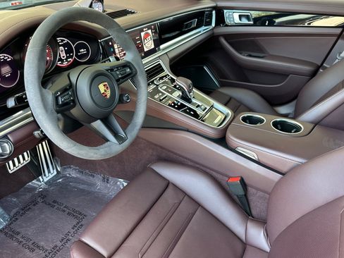 Certified 2023 Porsche Panamera GTS AWD/4WD image 4
