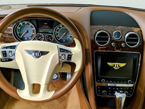 Used 2012 Bentley Continental GT image 18