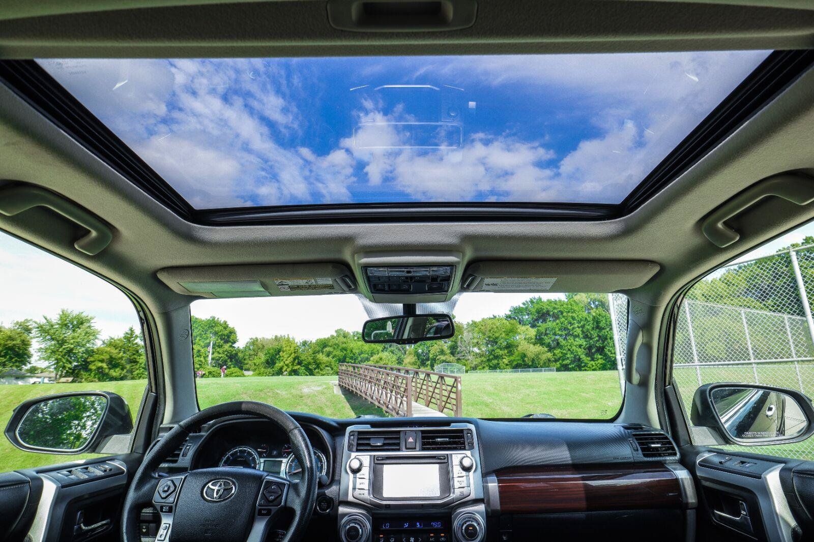 Used 2014 Toyota 4Runner Limited AWD/4WD image 6