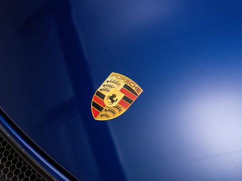 Used 2024 Porsche 718 Cayman GT4 RS RWD image 13