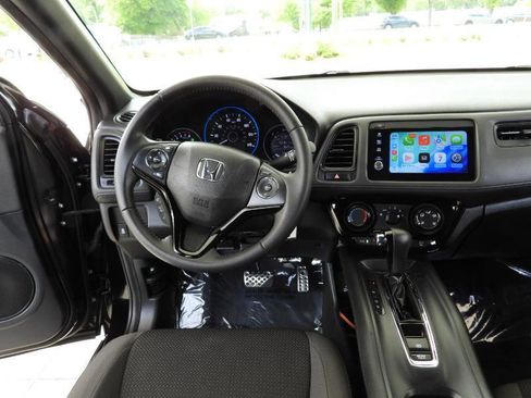 Used 2021 Honda HR-V Sport image 38