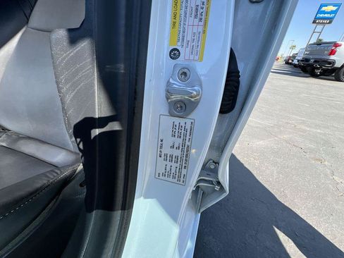 Used 2020 Tesla Model 3 Long Range AWD/4WD image 34