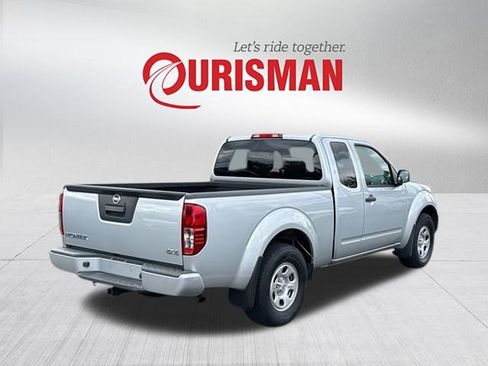 Used 2020 Nissan Frontier S image 2