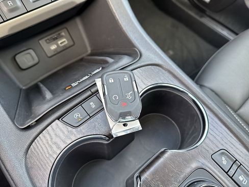 Certified 2023 GMC Acadia Denali w/ Trailering Package image 32