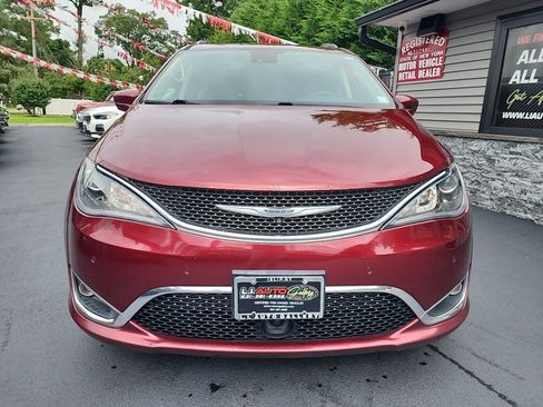 Used 2017 Chrysler Pacifica Touring-L Plus w/ Advanced Safetytec Group FWD image 5