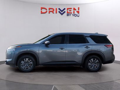 Used 2022 Nissan Pathfinder S