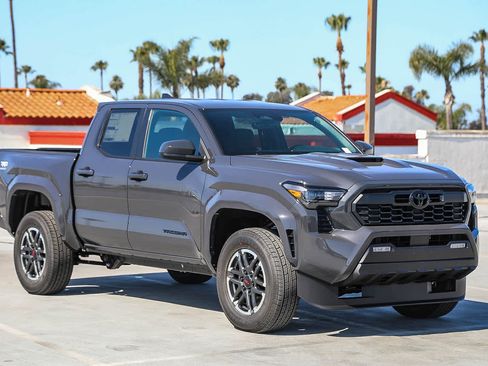 New 2026 Toyota Tacoma TRD Sport AWD/4WD image 4