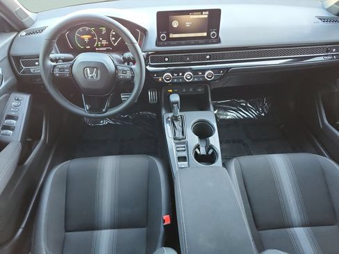 Certified 2025 Honda Civic Sport image 18
