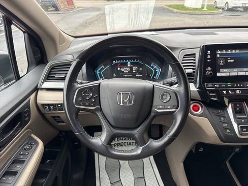 Used 2023 Honda Odyssey EX-L image 14