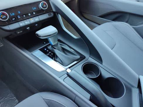 New 2026 Hyundai Elantra Sport FWD image 24