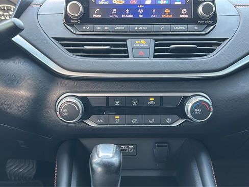 Used 2019 Nissan Altima 2.5 SR image 18