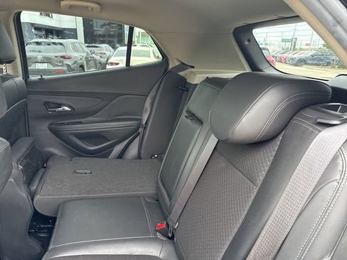 Used 2018 Buick Encore Preferred FWD image 28