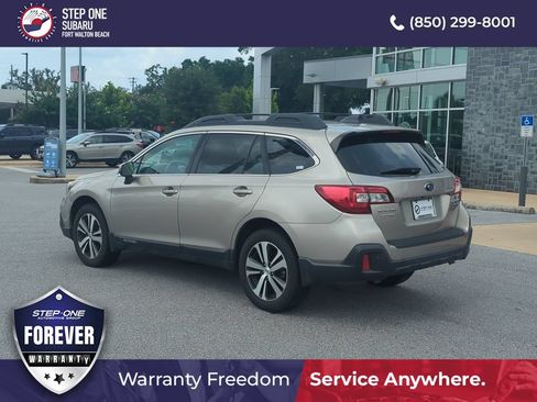 Used 2019 Subaru Outback 3.6R Limited w/ Popular Package #2 AWD/4WD image 5