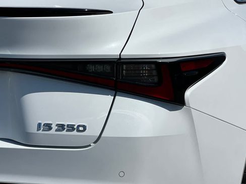 Used 2024 Lexus IS 350 F Sport RWD image 31