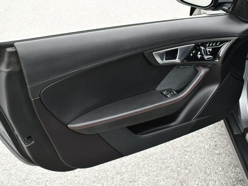 Used 2015 Jaguar F-TYPE Coupe image 12