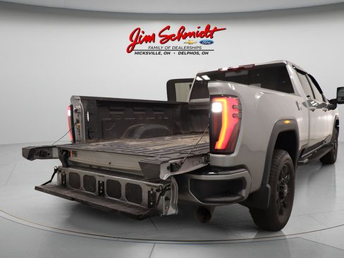 Used 2026 GMC Sierra 2500 AT4 w/ AT4 Premium Plus Package AWD/4WD image 40