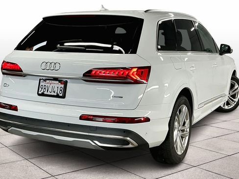 Used 2022 Audi Q7 Premium Plus image 15