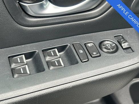 Used 2023 Honda Pilot EX-L image 12