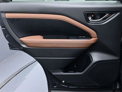 New 2026 Subaru Forester Touring image 21