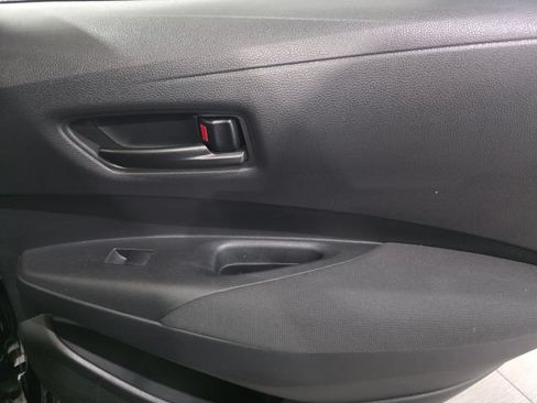 Used 2023 Toyota Corolla LE FWD image 12