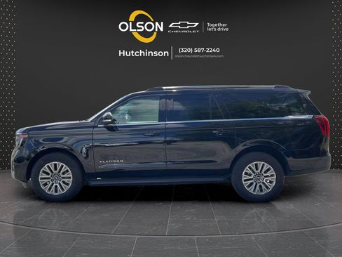 Used 2026 Ford Expedition Max Platinum AWD/4WD image 3