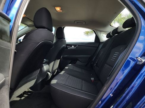 Certified 2019 Kia Forte S FWD image 14