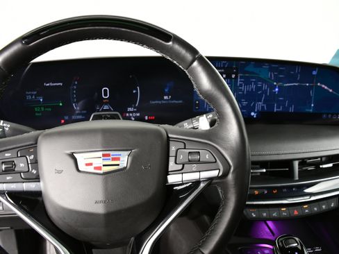 Used 2025 Cadillac CT5 Premium Luxury RWD image 16