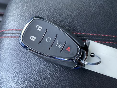 Used 2024 Chevrolet Equinox RS w/ RS Leather Package FWD image 37