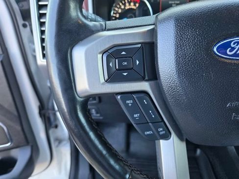 Used 2018 Ford F150 Platinum w/ Equipment Group 701A Luxury AWD/4WD image 22