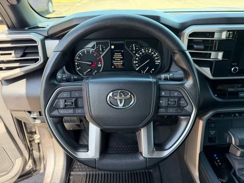Used 2025 Toyota Tundra SR5 AWD/4WD image 18