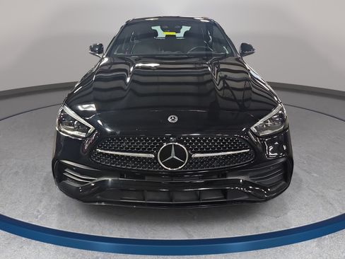 Used 2024 Mercedes-Benz C 300 Sedan image 2