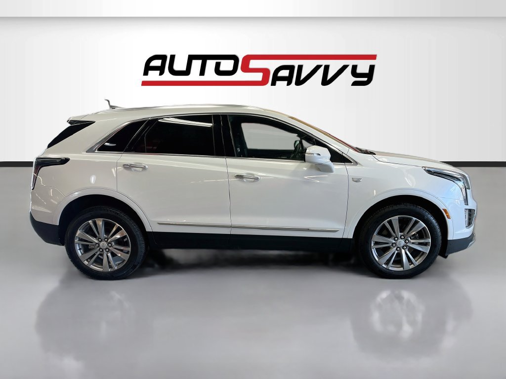 Used 2025 Cadillac XT5 Premium Luxury w/ LPO, Floor Liner Package AWD/4WD image 8
