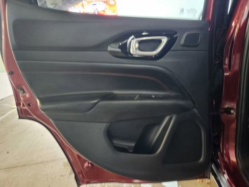 Used 2022 Jeep Compass Trailhawk w/ Sun and Sound Group image 47