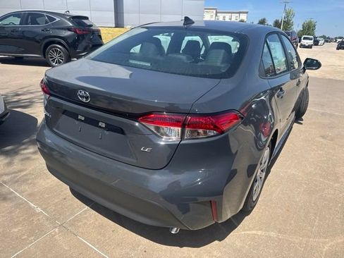 Used 2026 Toyota Corolla LE FWD image 3