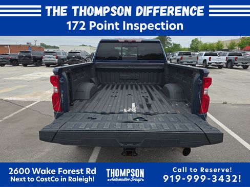 Used 2023 Chevrolet Silverado 2500 High Country AWD/4WD image 12