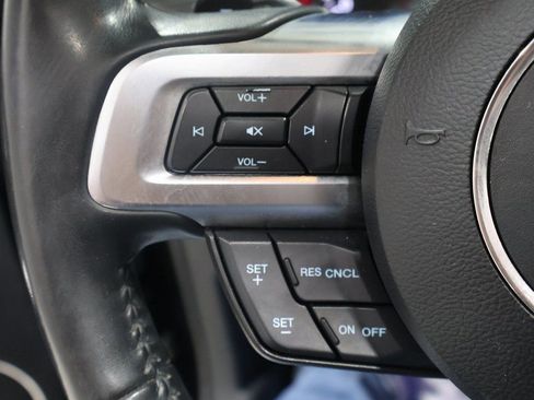 Used 2020 Ford Mustang Premium image 34