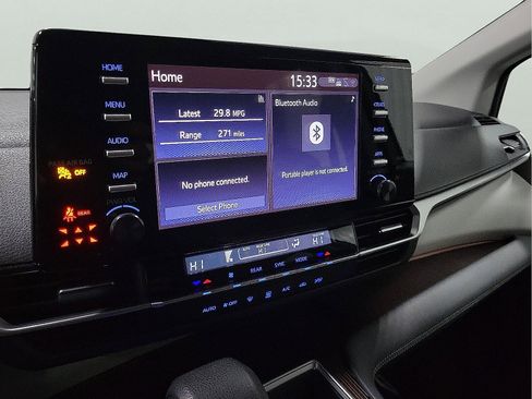 Certified 2021 Toyota Sienna LE image 14