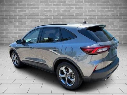 Certified 2025 Ford Escape ST-Line w/ Cold Weather Package AWD/4WD image 7