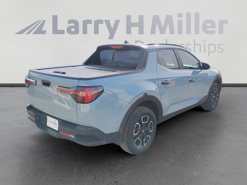 Used 2023 Hyundai Santa Cruz SEL w/ Activity Package image 5