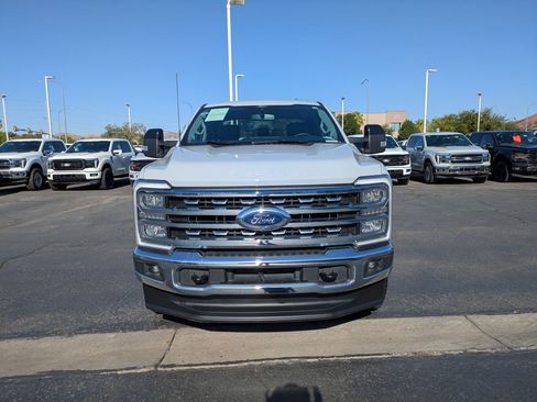 Certified 2025 Ford F250 Lariat AWD/4WD image 11