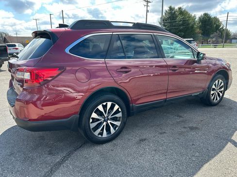Used 2016 Subaru Outback 2.5i Limited image 4