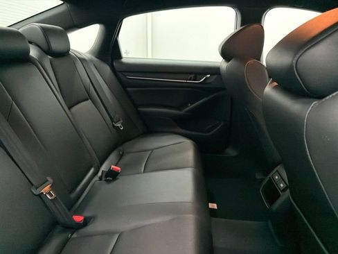 Used 2022 Honda Accord Sport image 26