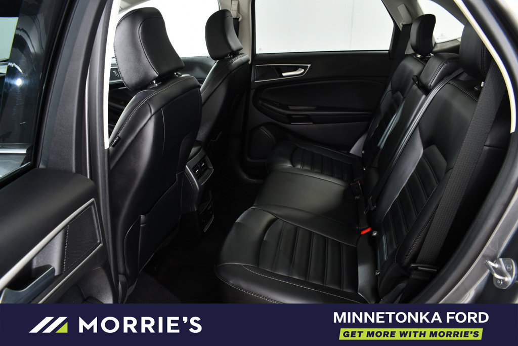 Used 2023 Ford Edge SEL w/ Convenience Package AWD/4WD image 16