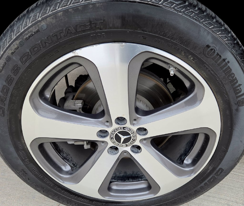 Used 2022 Mercedes-Benz GLC 300 image 10