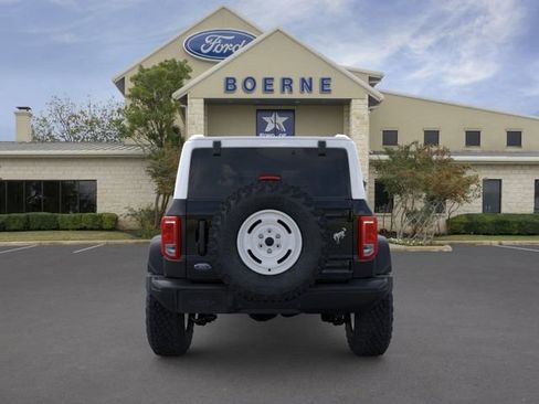 New 2026 Ford Bronco Heritage Edition AWD/4WD image 5