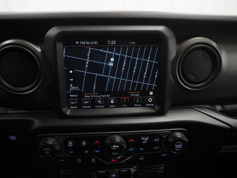 Used 2022 Jeep Wrangler Unlimited Sport image 31