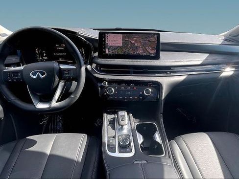 Certified 2026 INFINITI QX60 Luxe w/ Cargo Package AWD/4WD image 7