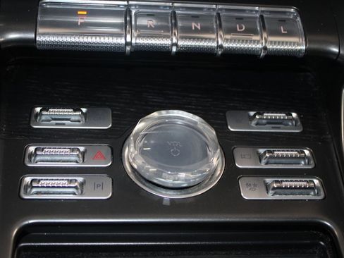 Used 2024 Lincoln Nautilus Reserve image 44