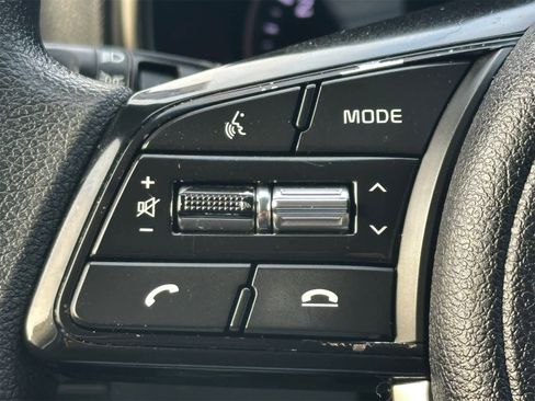Used 2021 Kia Sportage LX image 21